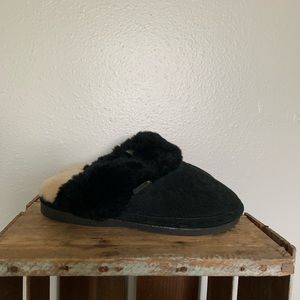 BRAND NEW Bear Paw slippers